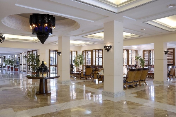 Grand Plaza Hotel